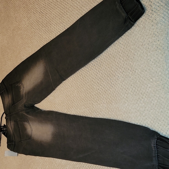 Nwt grey joggers - Picture 2 of 3